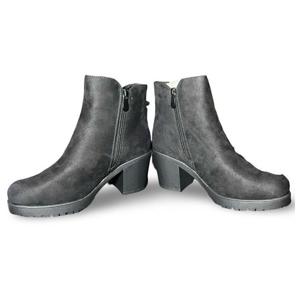 DREAM PAIRS Zoey 2,  Low Heel Chunky Ankle Boots, Faux Suede, Size 8.5, NWB - Picture 7 of 11